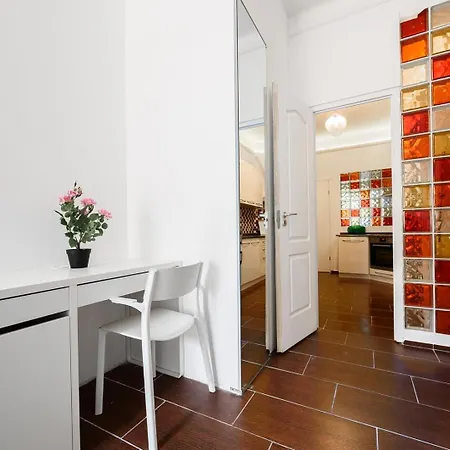 Downtown Buda Homes Relax