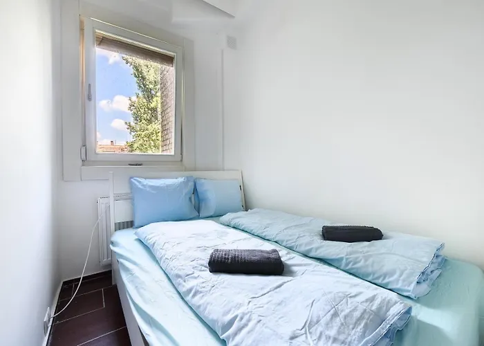 Downtown Buda Homes Relax Hotell