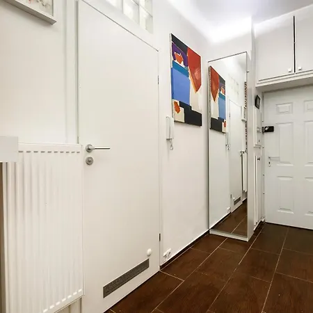 Downtown Buda Homes Relax * 布达佩斯